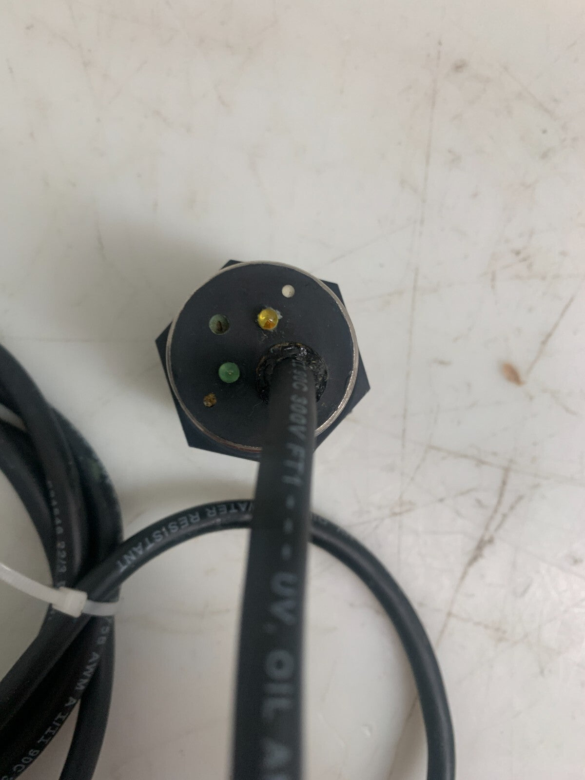 ALLEN BRADLEY 875C-M10NP30-82 Capacity Proximity Sensor