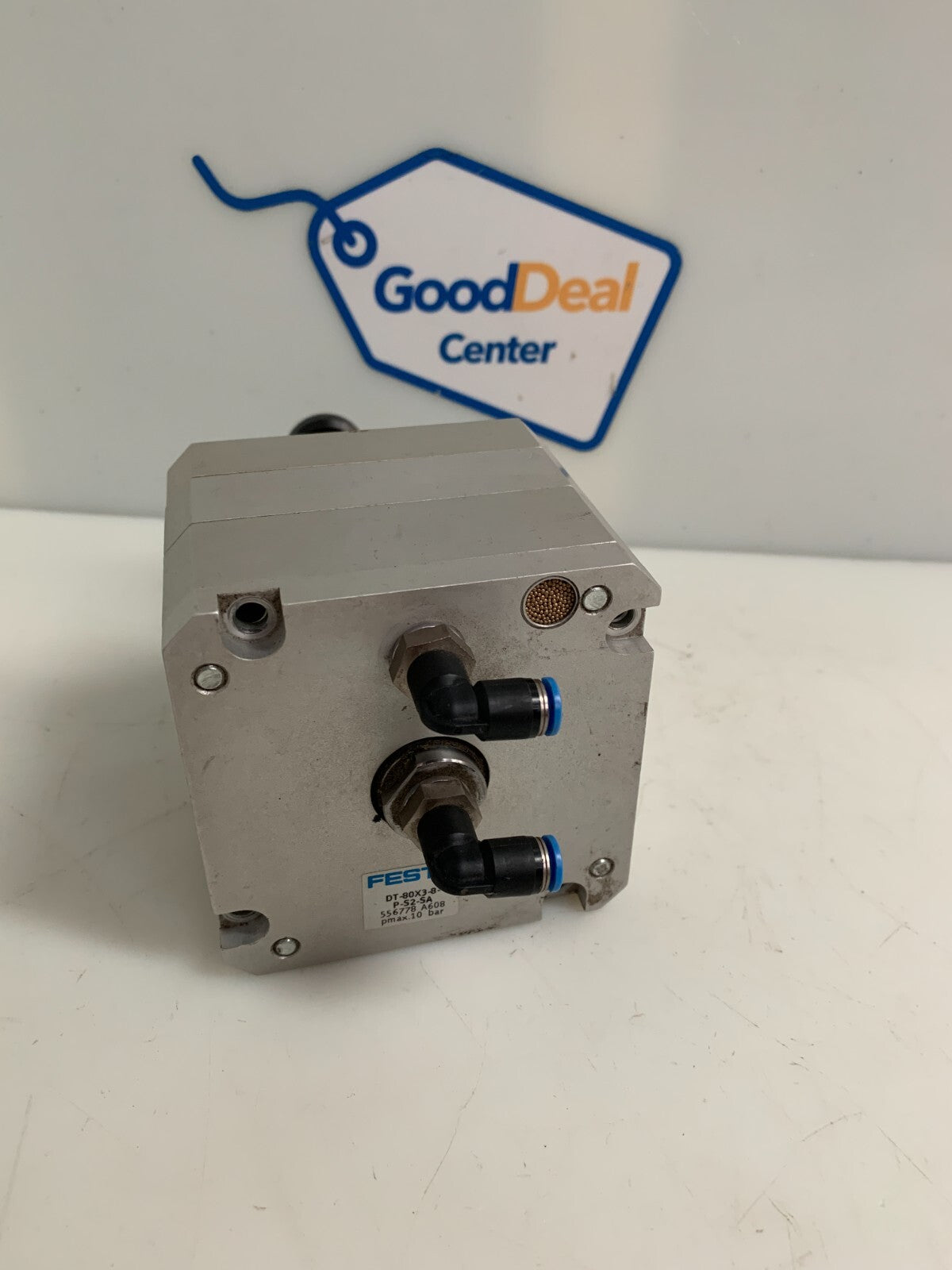 FESTO Pneumatic Cylinder 556778 DT-80X3-8-P-S2-SA