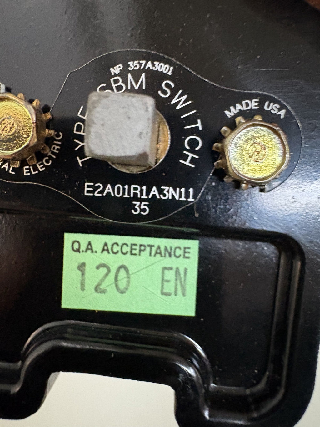 GENERAL ELECTRIC SBM SWITCH 2 POSITION NO HANDLE 16 SBME2A01R1A3N1135