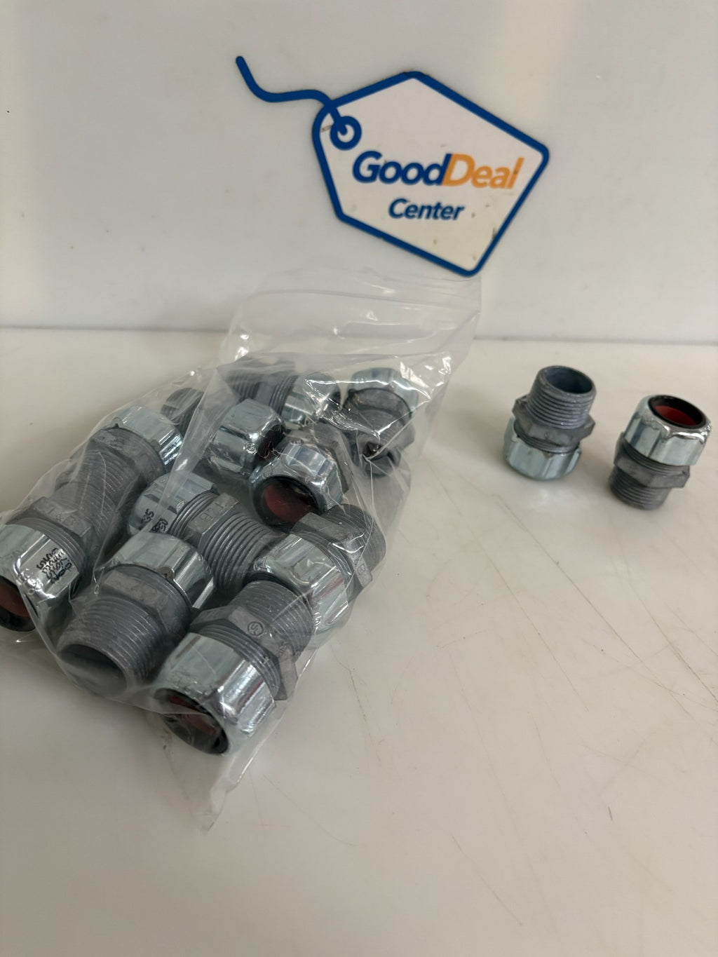 LOT OF 12  ABB THOMAS & BETTS 3/4 CONDUIT CONNECTOR #25352