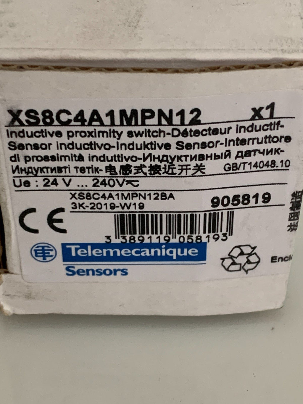 TELEMECANIQUE INDUCTIVE PROXIMITY SENSOR XS8C4A1MPN12  X13
