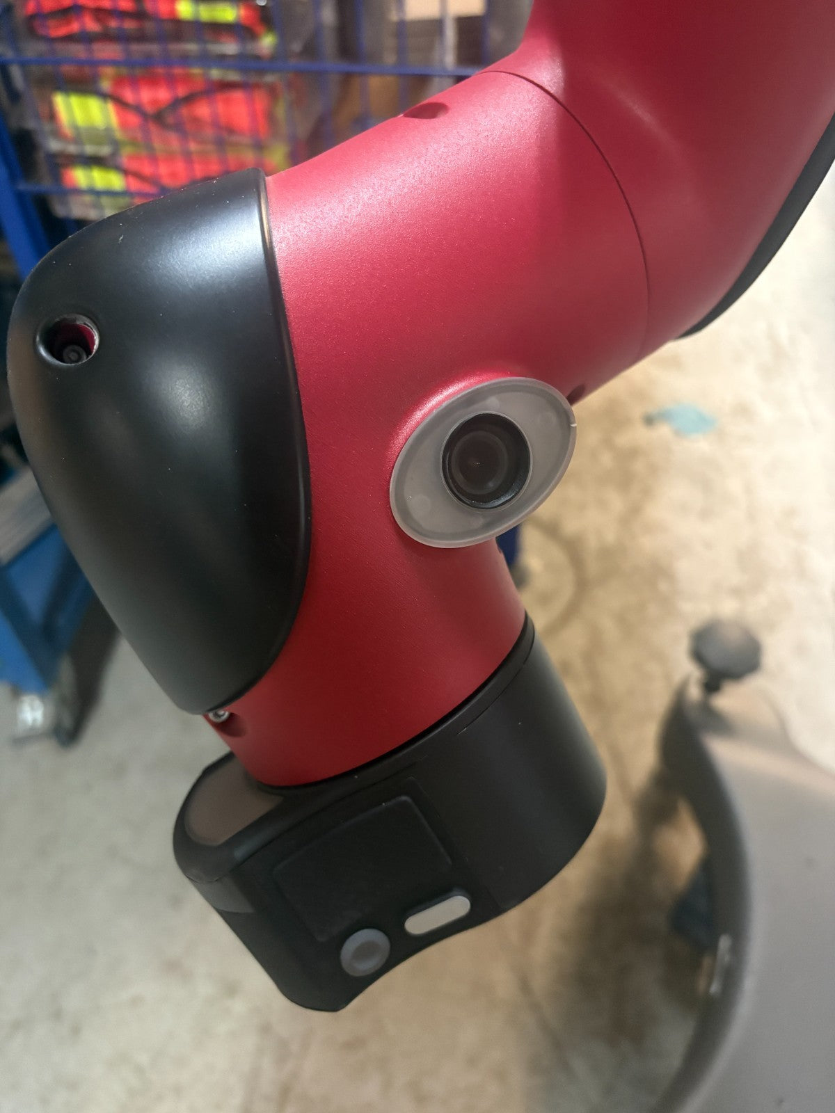 RETHINK ROBOTICS SAWYER SMART PRECISION TASKS ROBOT 2015 W/ CONTROLLER AND CABLE4