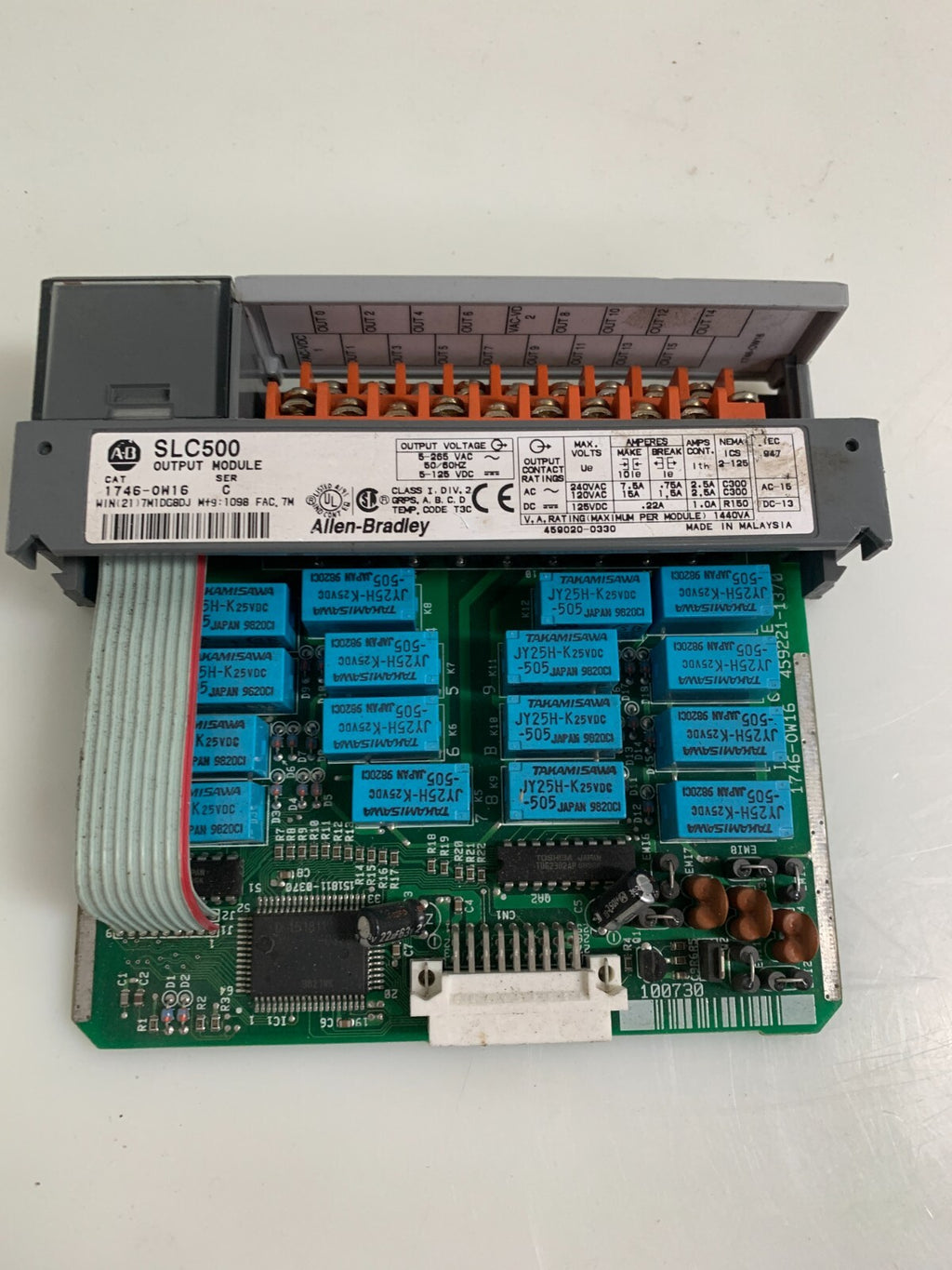 ALLEN BRADLEY OUTPUT MODULE SLC500 1746-OW16