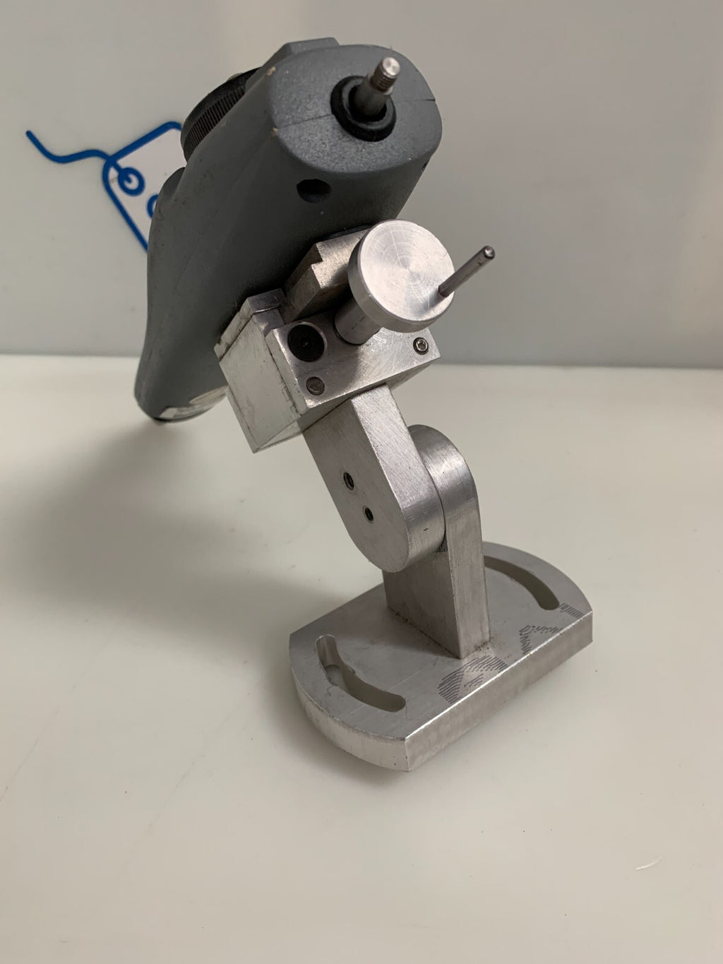 CHATILLON DPP-10 PUSH N PULL 10LB SCALE ON STAND