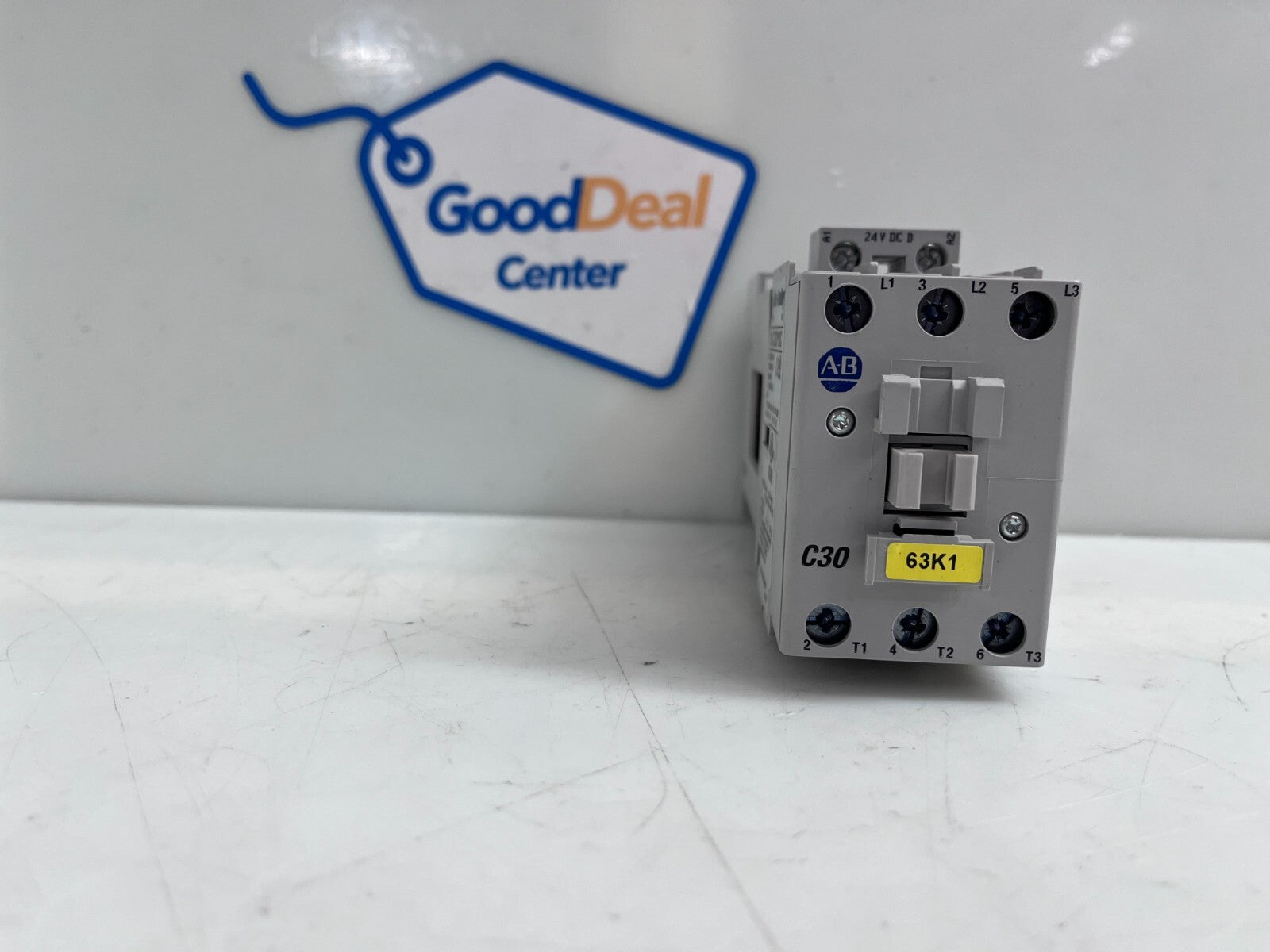 ALLEN-BRADLEY  100-C30D*00C Contactor IEC 60947-4-1 (Lot of 3)0