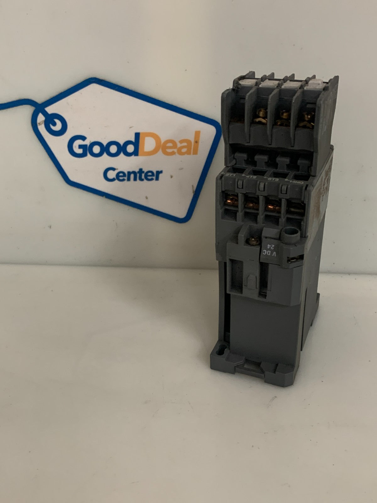 ABB SURGE SUPPRESSOR CA5 A600 Q300