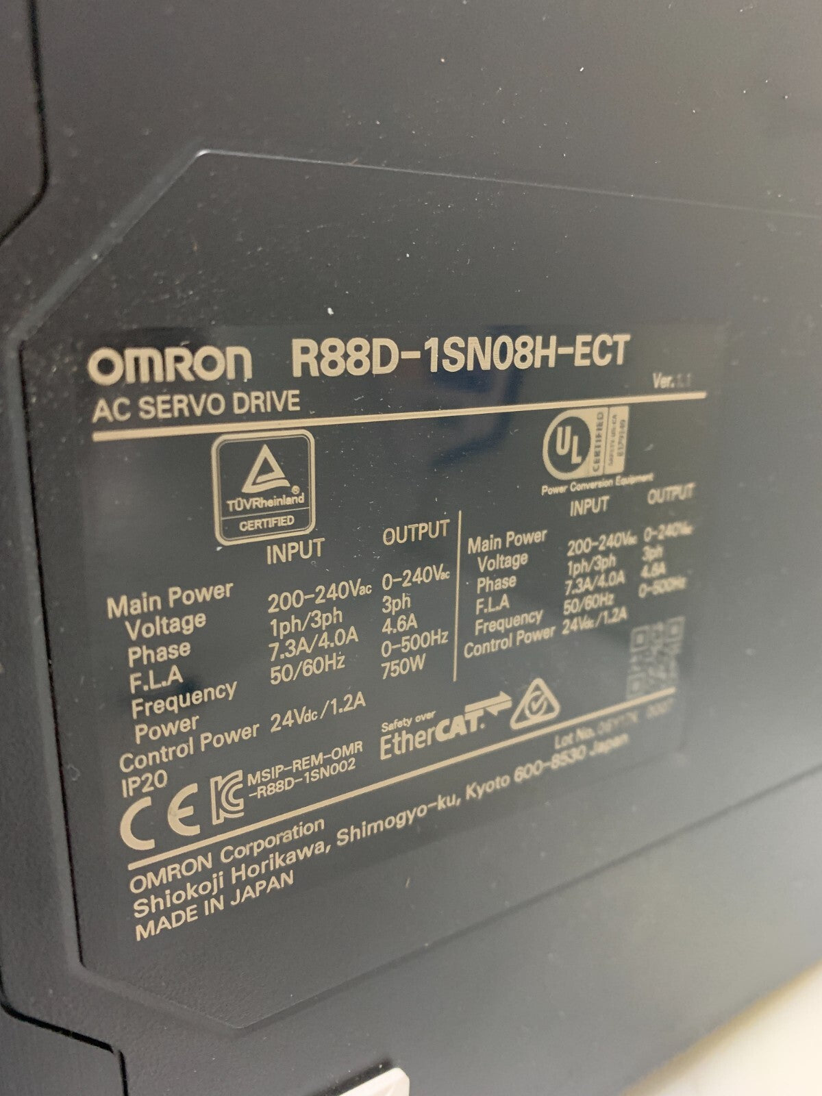 OMRON AC Servo Drive R88D-1SN04H-ECT 400w