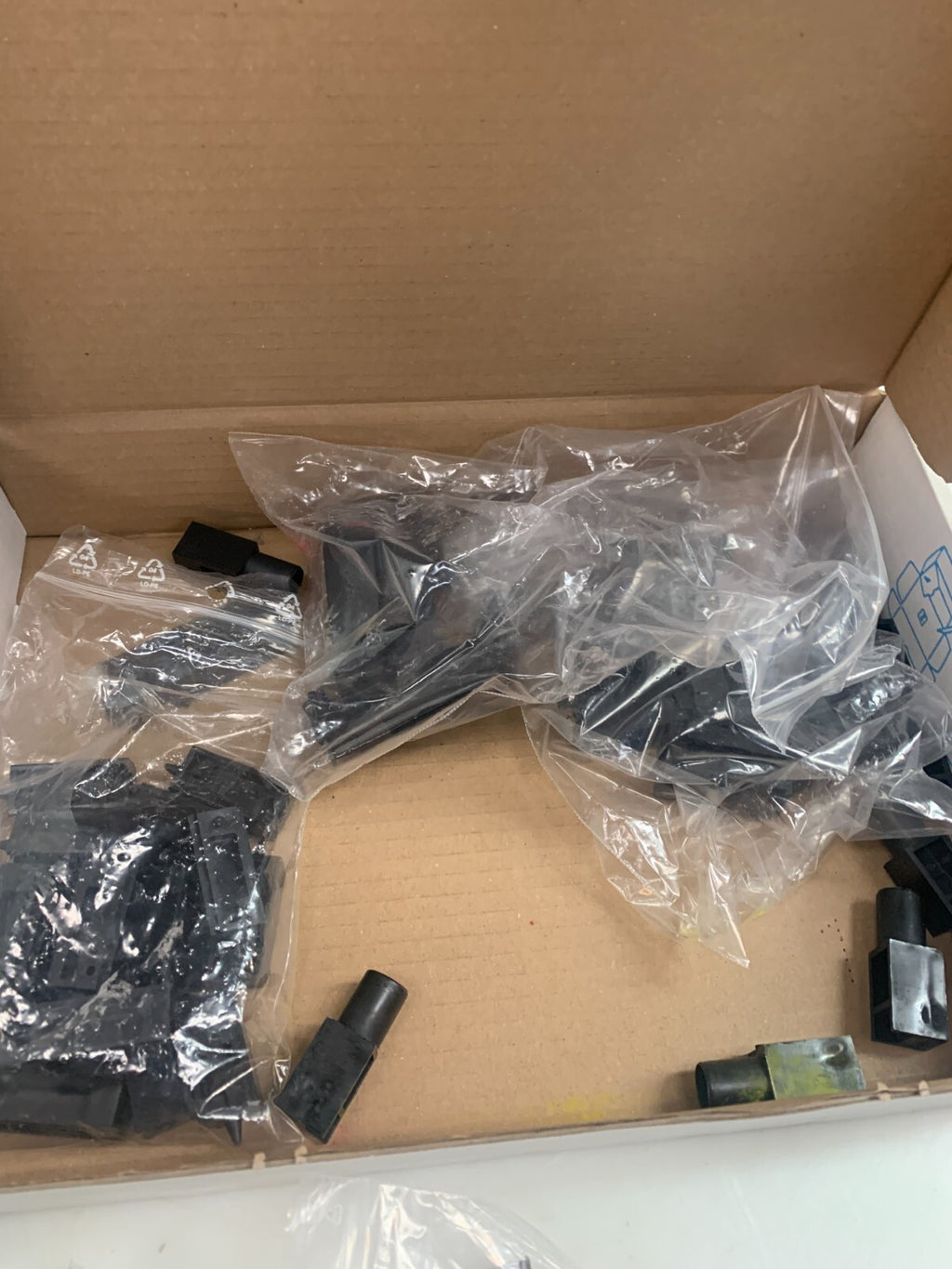 Xeikon DOC 8162 SPIP 11371 118363 - Spare Kit Connector