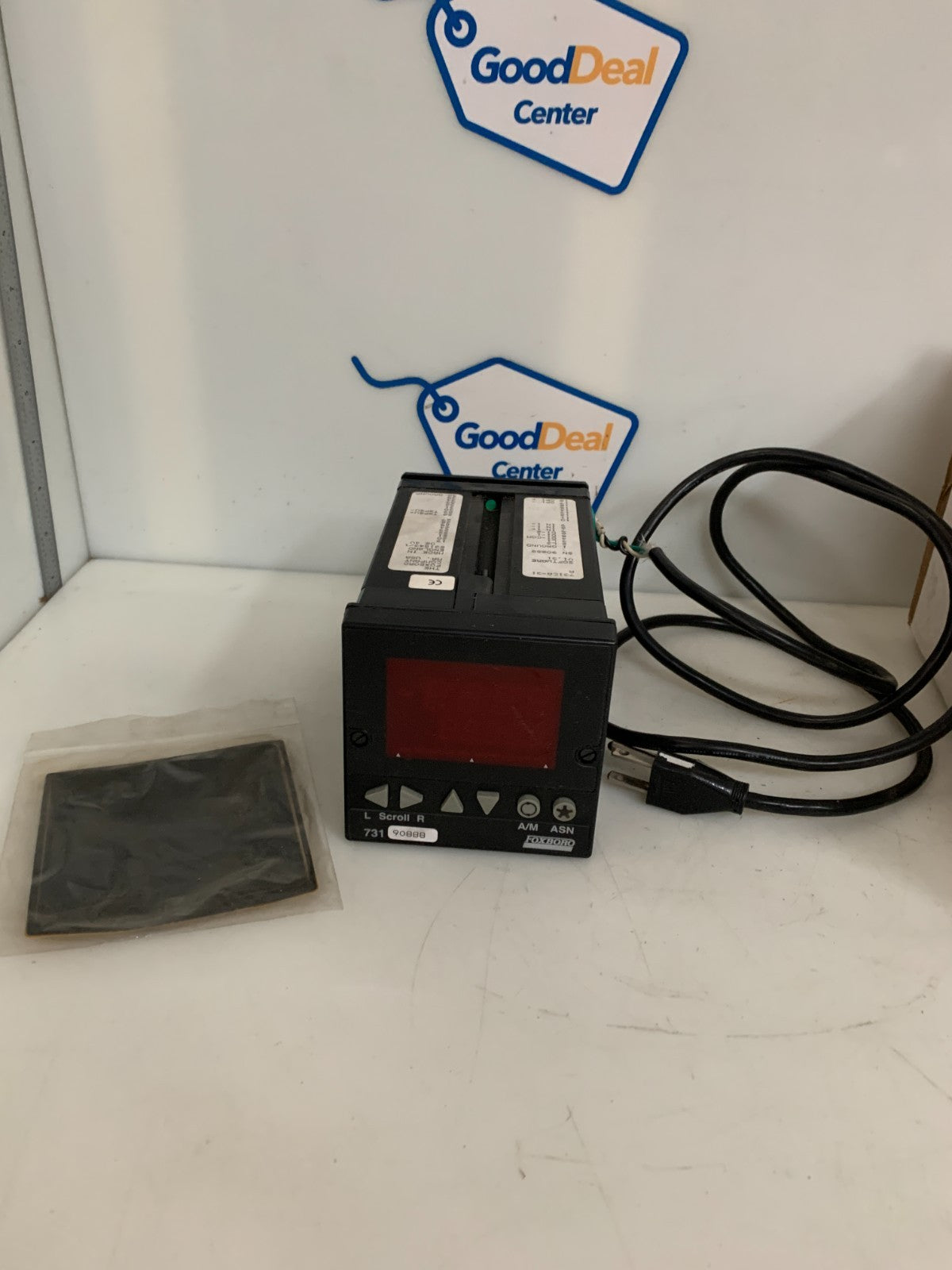 FOXBORO CONTROLLER 731 CA SERIES MODEL 731CA-31 A0