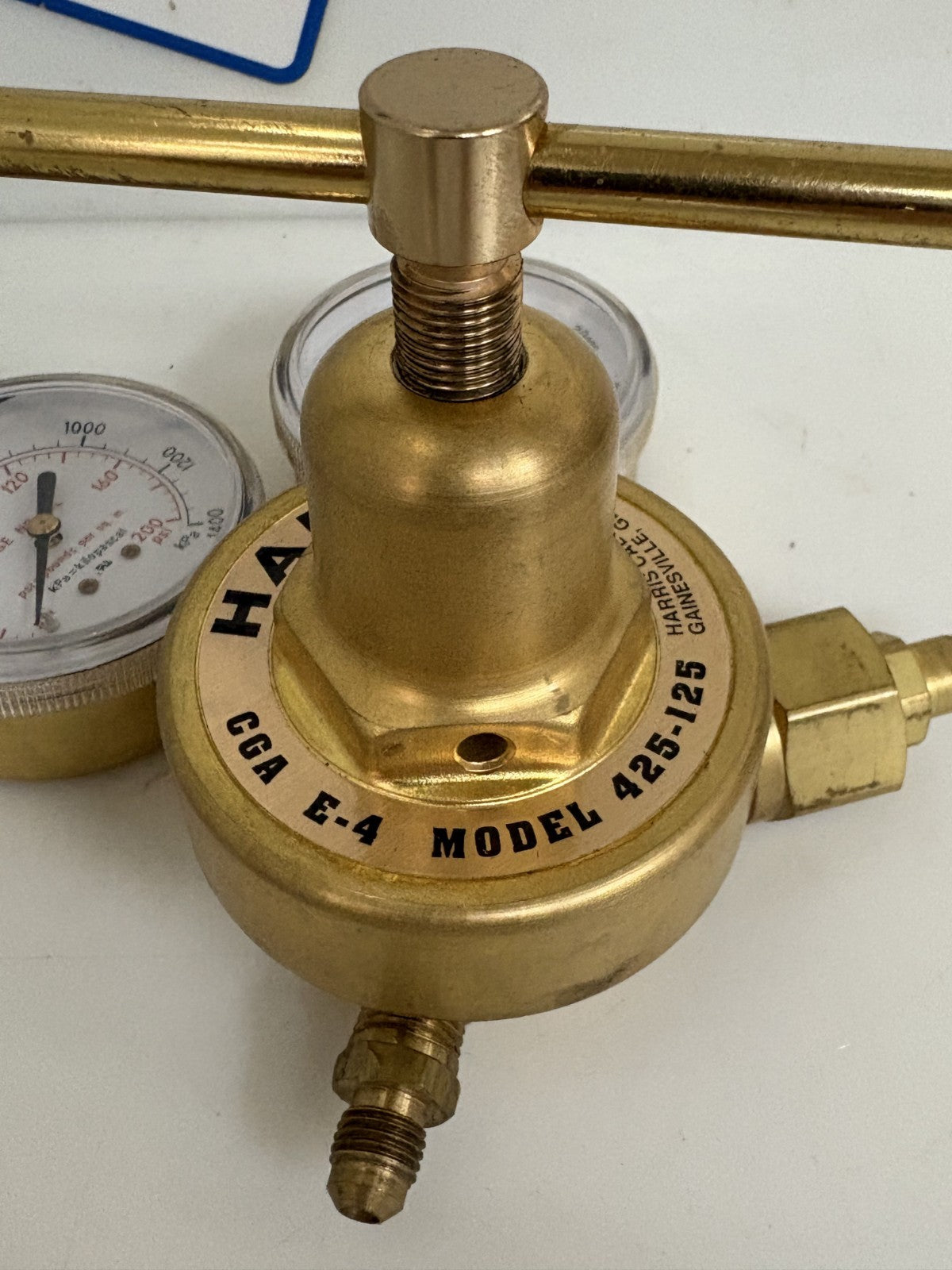 HARRIS GAS GAUGE WITH REGULATOR VALVE MODEL 425-1252