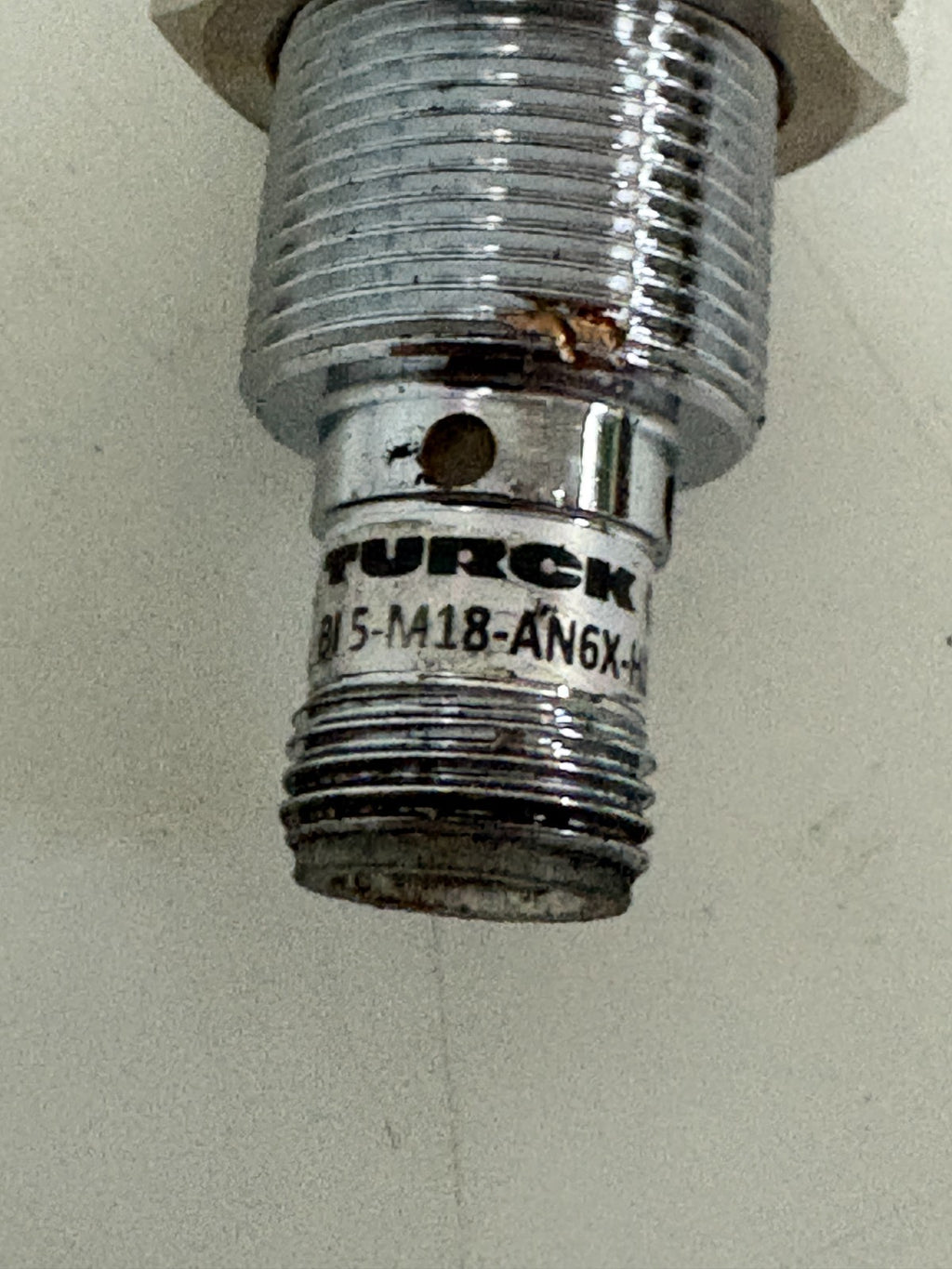 TURCK PROXIMITY SENSOR B1 5-M18-AN6X-H11411