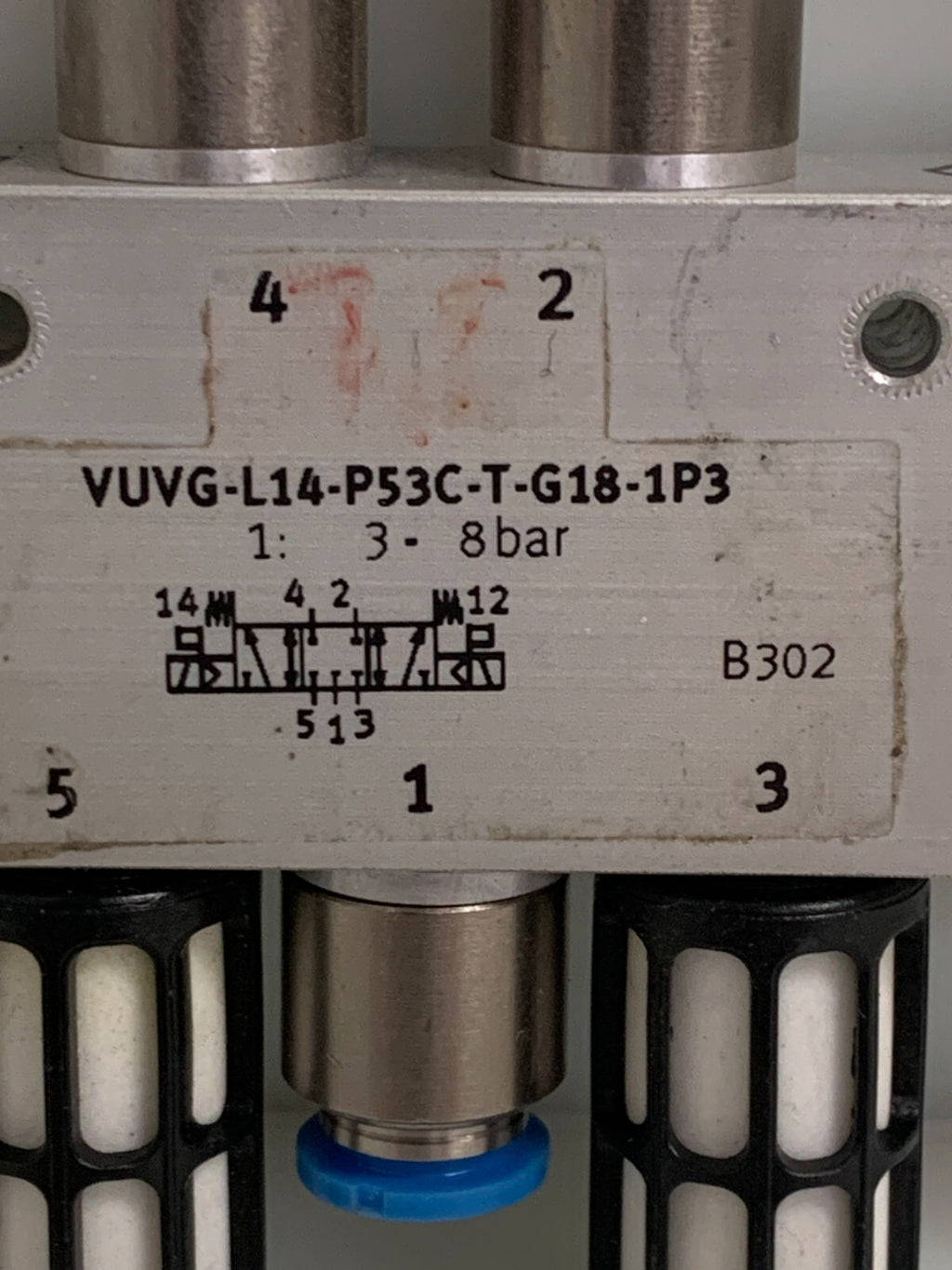 FESTO SOLENOID VALVE VUVG-L14-P53C-T-G18-1P3  W/2XWAVE-L1-1VP8-LP