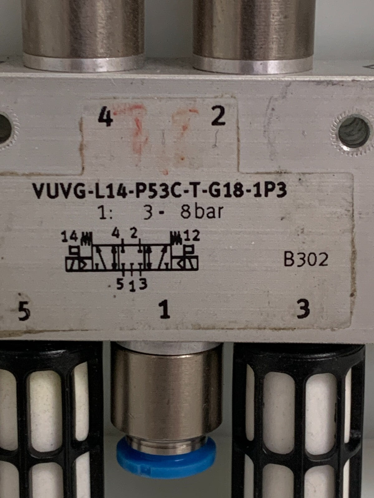 FESTO SOLENOID VALVE VUVG-L14-P53C-T-G18-1P3  W/2XWAVE-L1-1VP8-LP