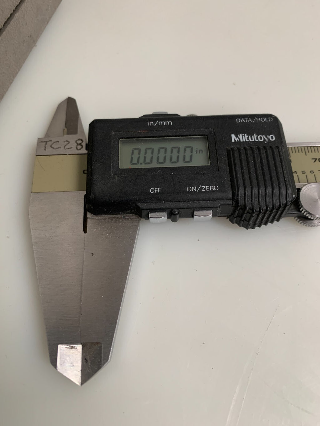 MITUTOYO  8'' Digimatic  CD-8  Vernier Caliper In Case