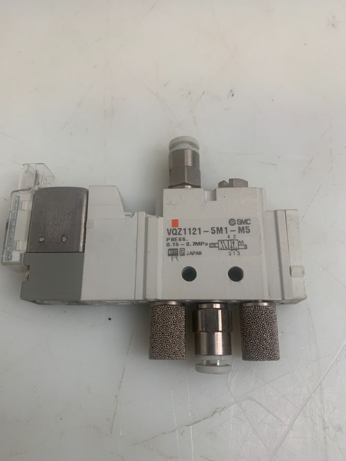 SMC VQZ1121-5M1-M5 Solenoid Valve  (Lot of 2)