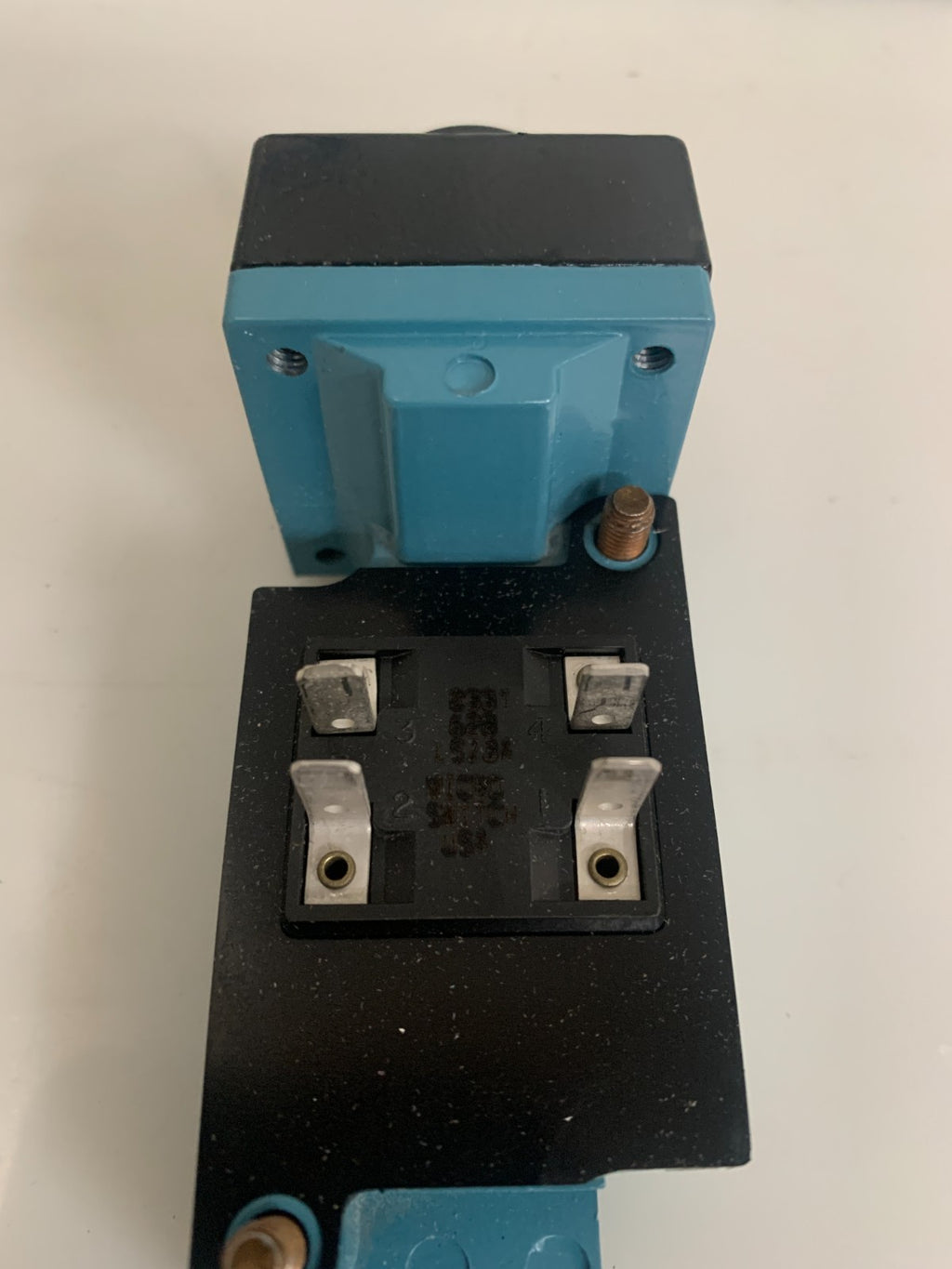 HONEYWELL H DUTY LIMIT SWITCH LSZ7 C1A2