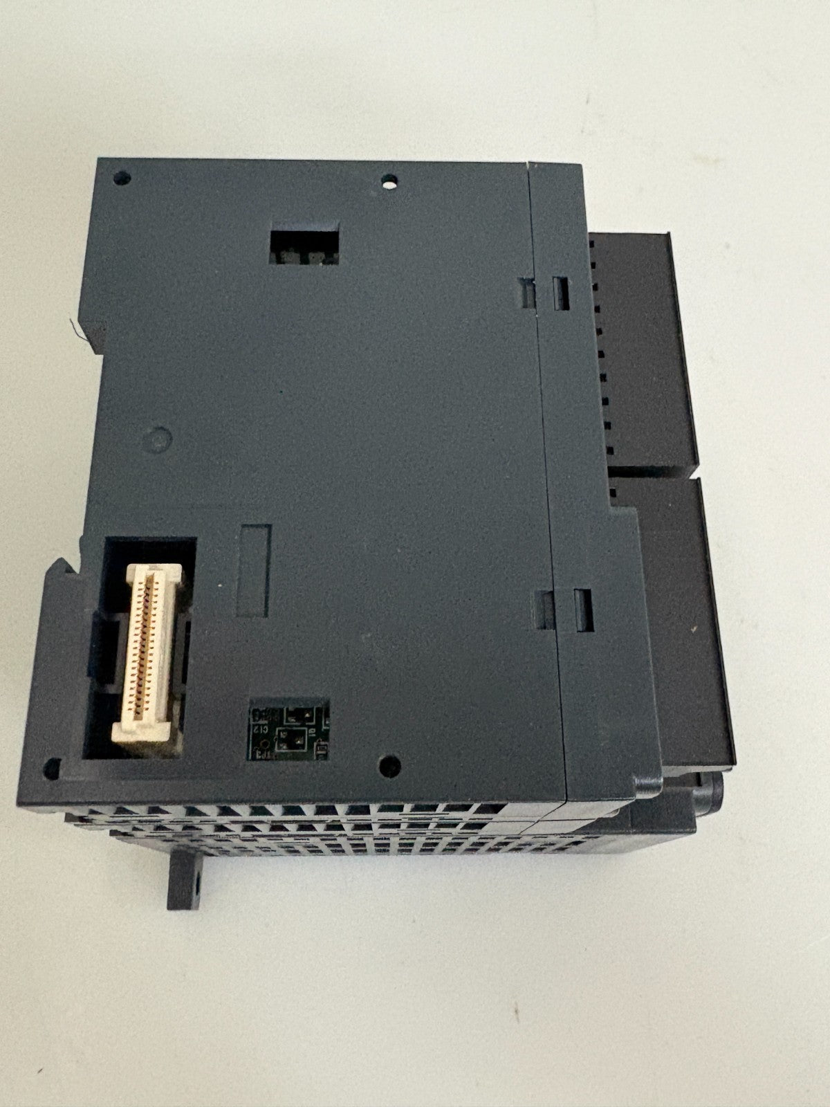 SCHNEIDER ELECTRIC MODICOM CONTROLLER TM251 MESE
