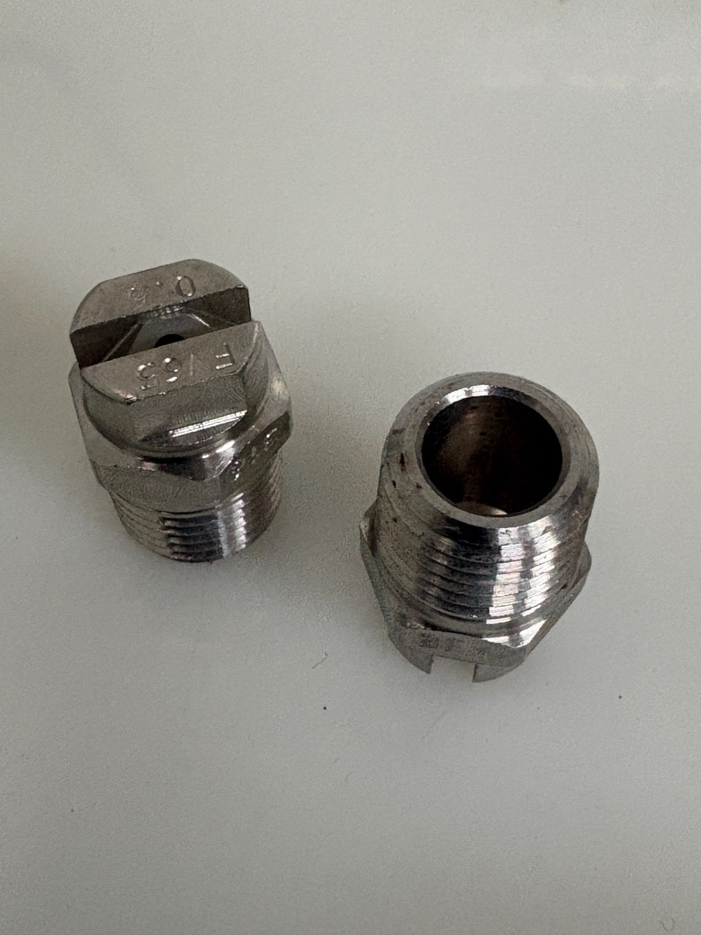 LOT OF 11 HEX SPRAYING SYSTEMS SPRAY NOZZLE 0.058 GSD16187