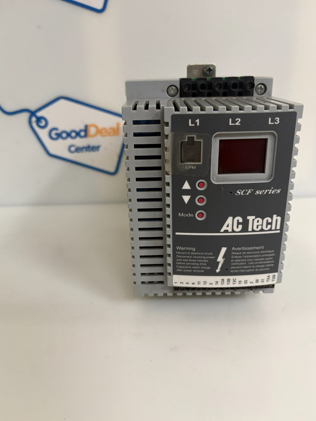 LENZE AC TECH 5HP VARIABLE SPEED AC MOTOR DRIVE SF550