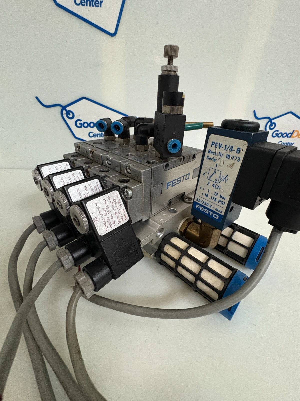 FESTO MANIFOLD BLOCK PRS-1/8-4-B B W/FESTO PRESSURE SWITCH PEV-1/4-B3