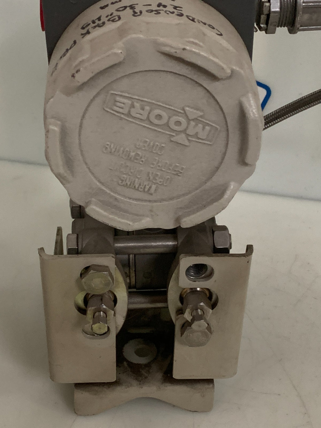 MOORE XTC DIFFERENTIAL PRESSURE TRANSMITTER 340D2AH12BNNNNN