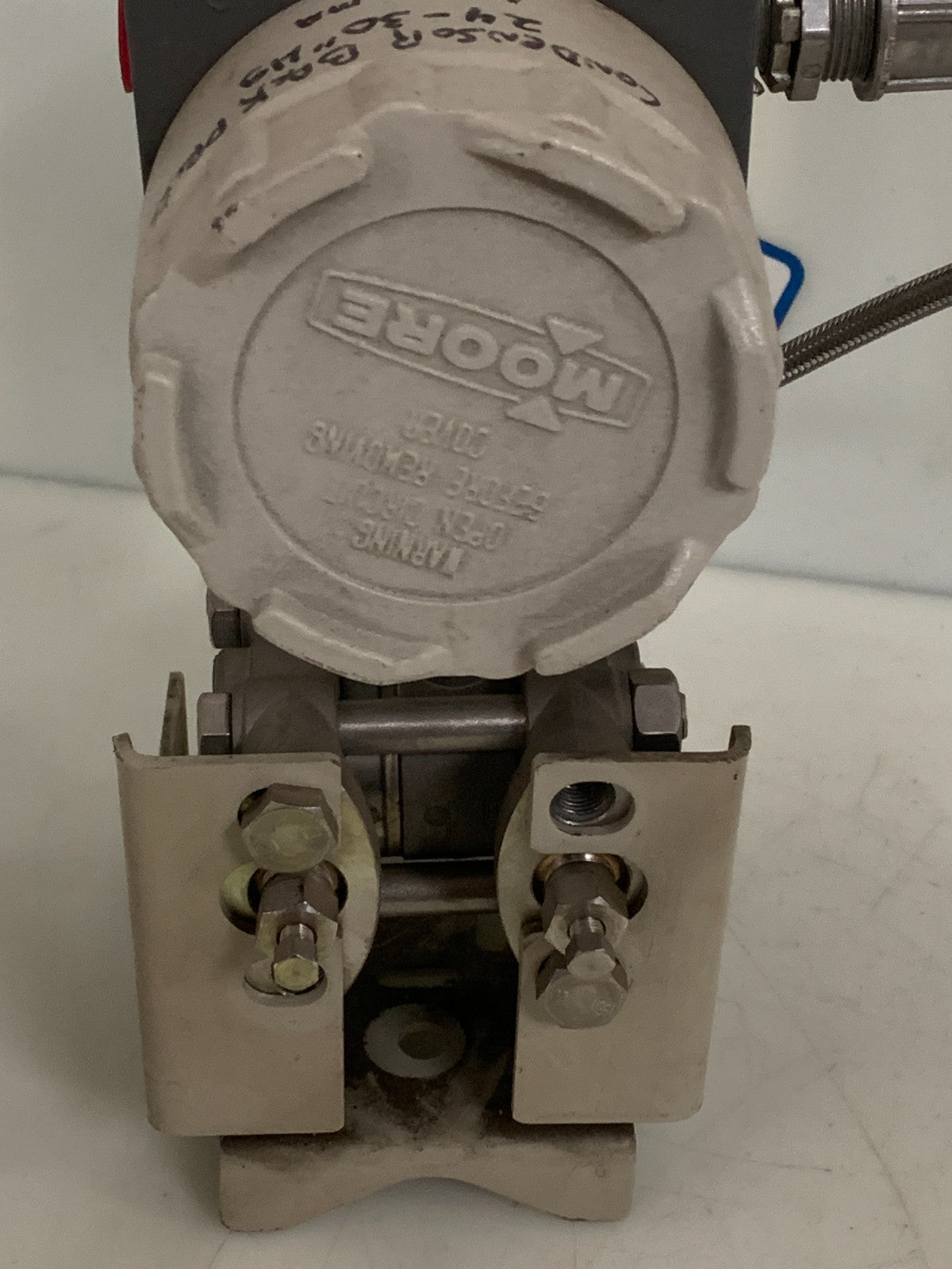 MOORE XTC DIFFERENTIAL PRESSURE TRANSMITTER 340D2AH12BNNNNN
