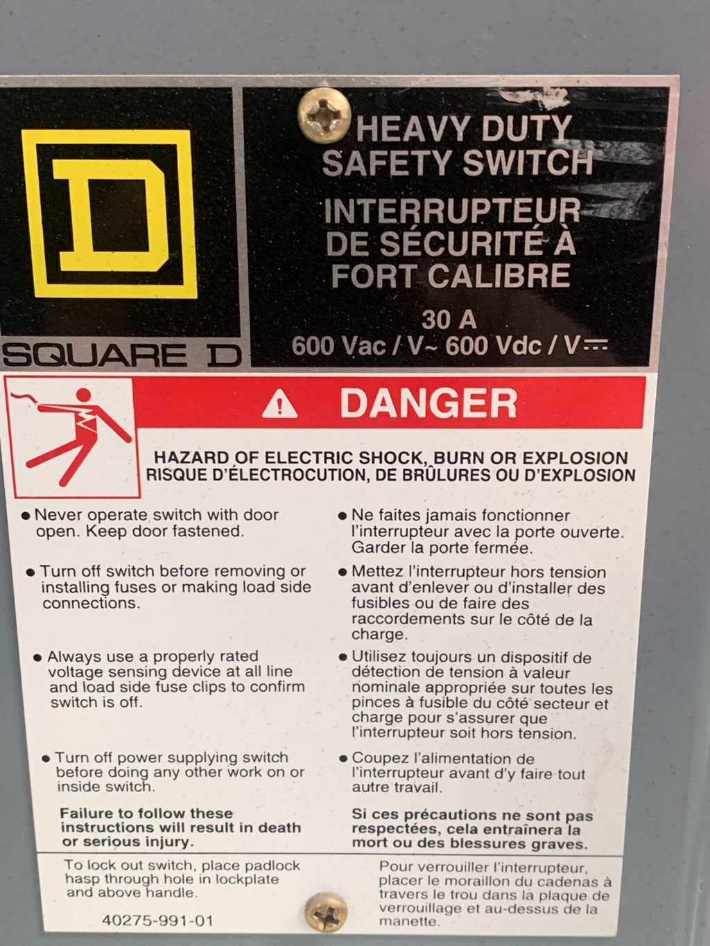 SQUARE D HEAVY DUTY SAFETY SWITCH 30 AMP 600V 40275-991-01