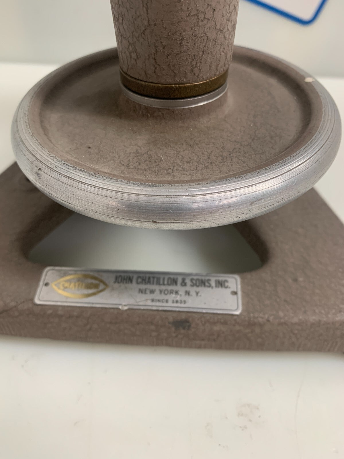 AMETEK / Chatillon  LG-100  Mechanical Force Gauge  w/Stand