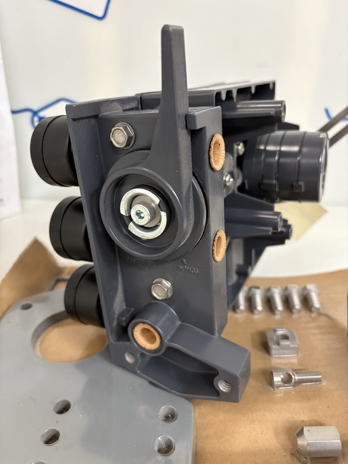 FISHER CONTROLS VALVE POSITIONER 3582