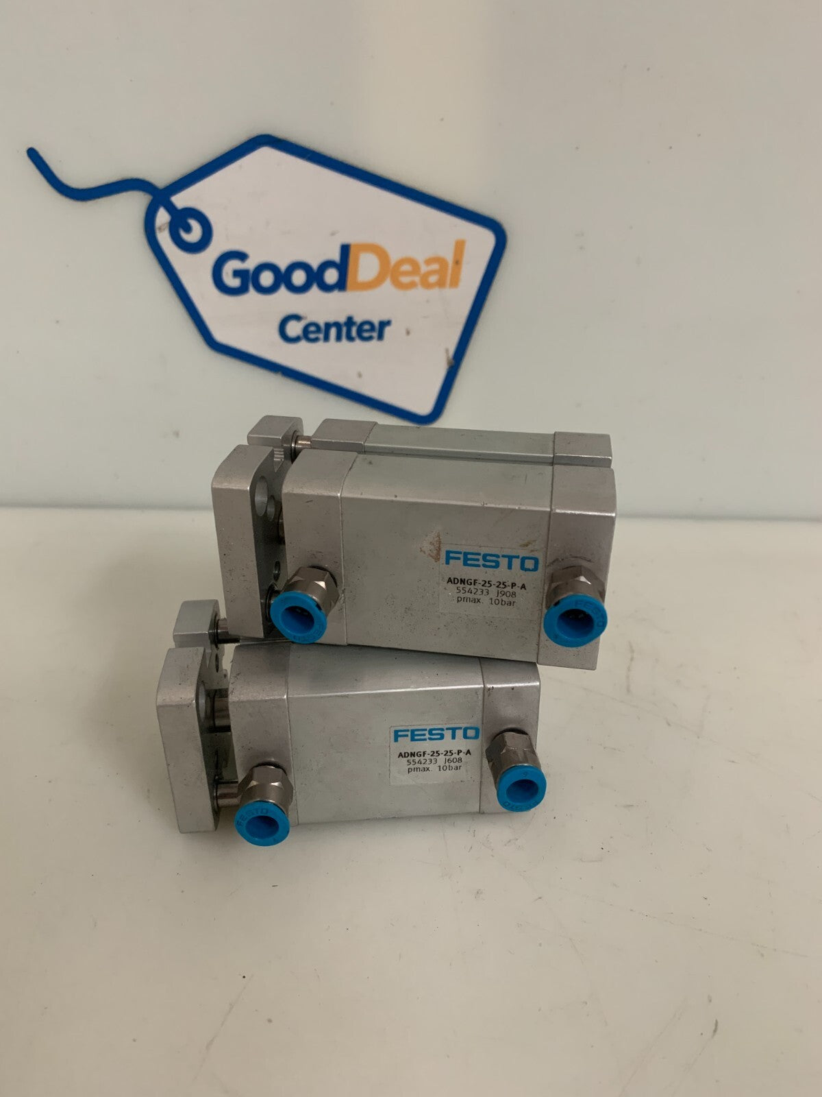 LOT OF 2 FESTO COMPACT CYLINDER #554233 ADNGF-25-25-P-A