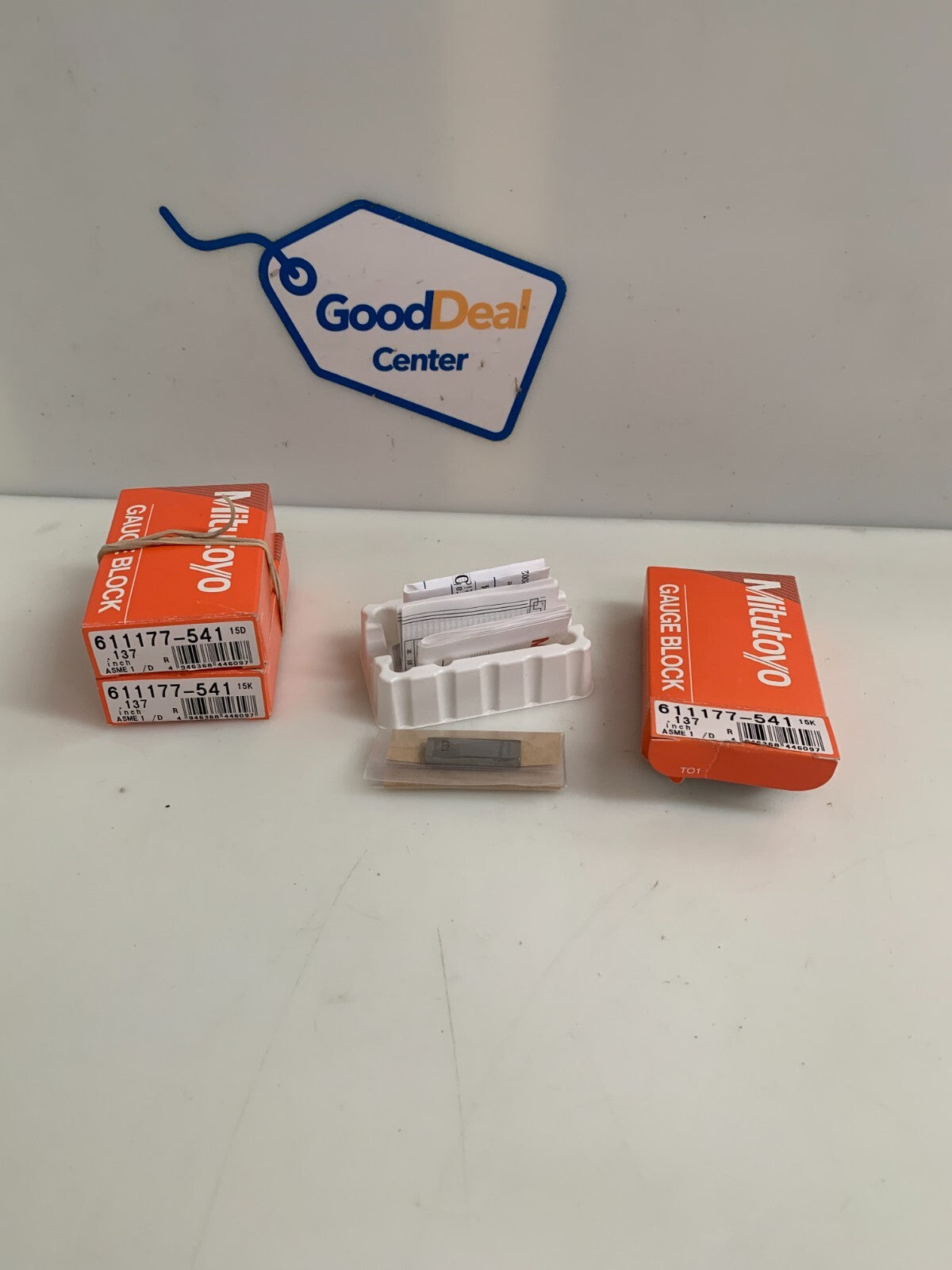 LOT OF 3 MITUTOYO GAGE BLOCK 0.137 #611177-541