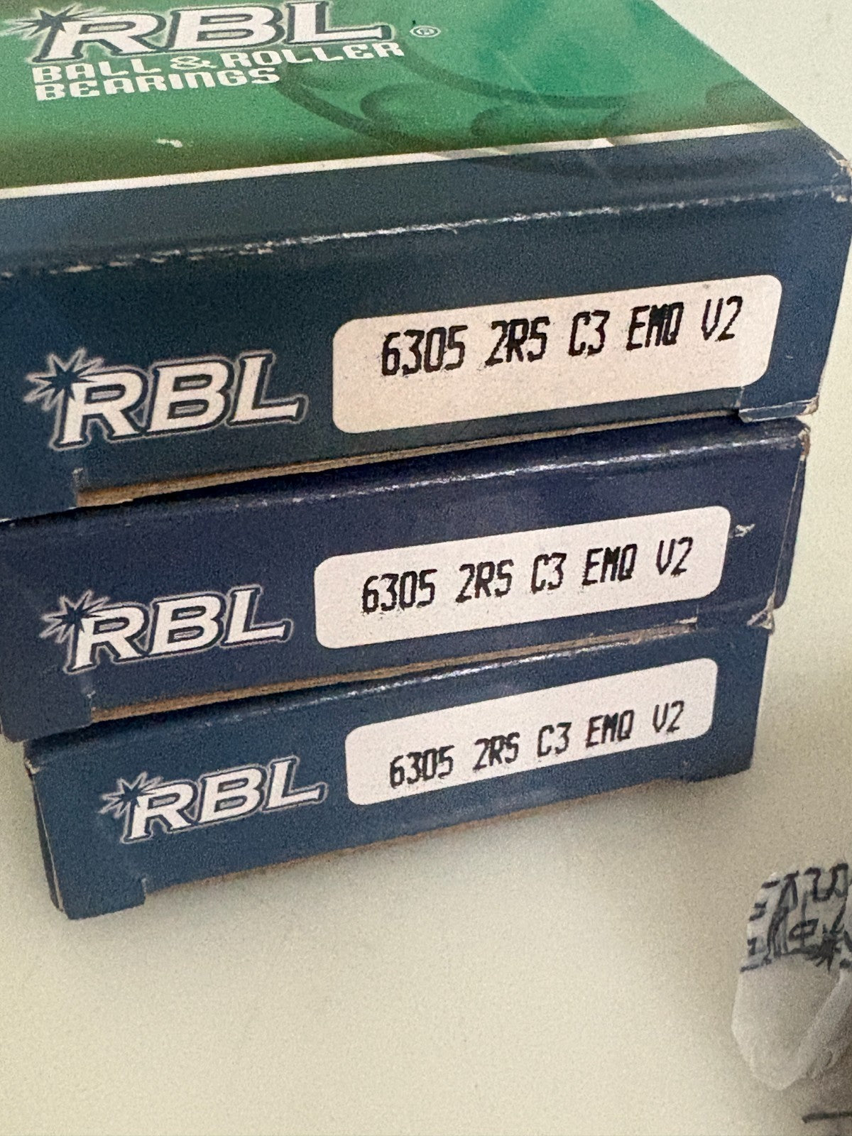 LOT OF 4 RBL ROLLER BEARING 6305 2RS C3 EMQ V2