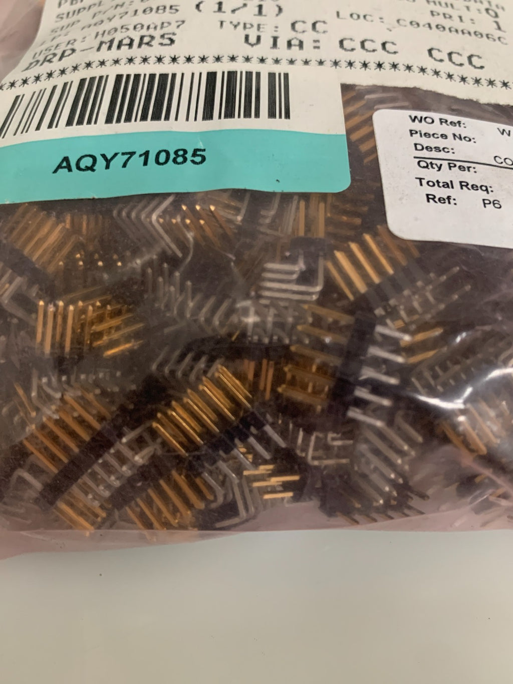 LOT OF 500 3M CONNECTOR HEADER 961210-5604-AR