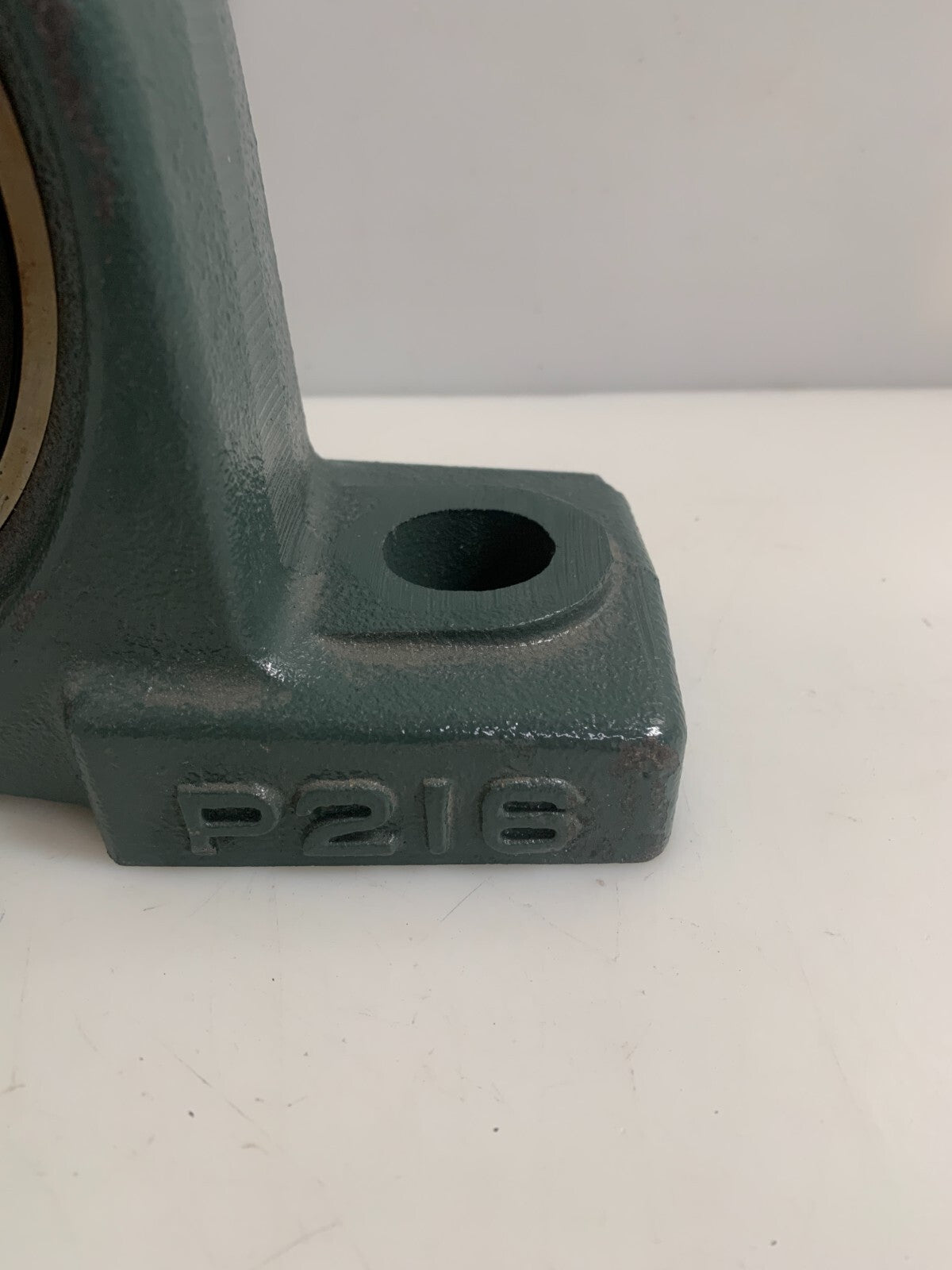 NTN RADIAL INSERT BALL BEARING UK216 W/NTN P2162