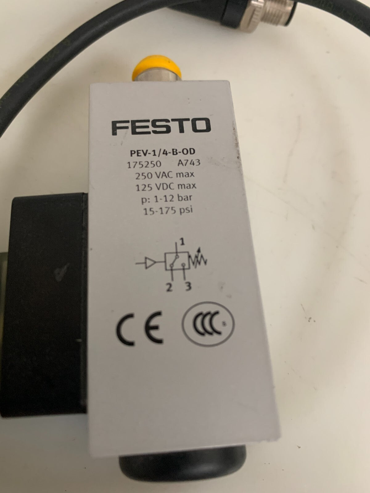 FESTO PRESSURE SWITCH PEV-1/4-B-OD 1752501
