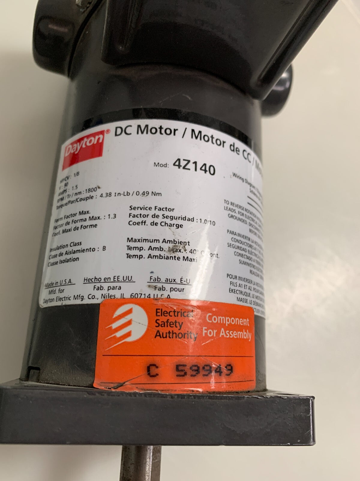 DAYTON DC MOTOR 4Z140 1/8HP W/DAYTON SPEED CONTROL BOX 4Z827D