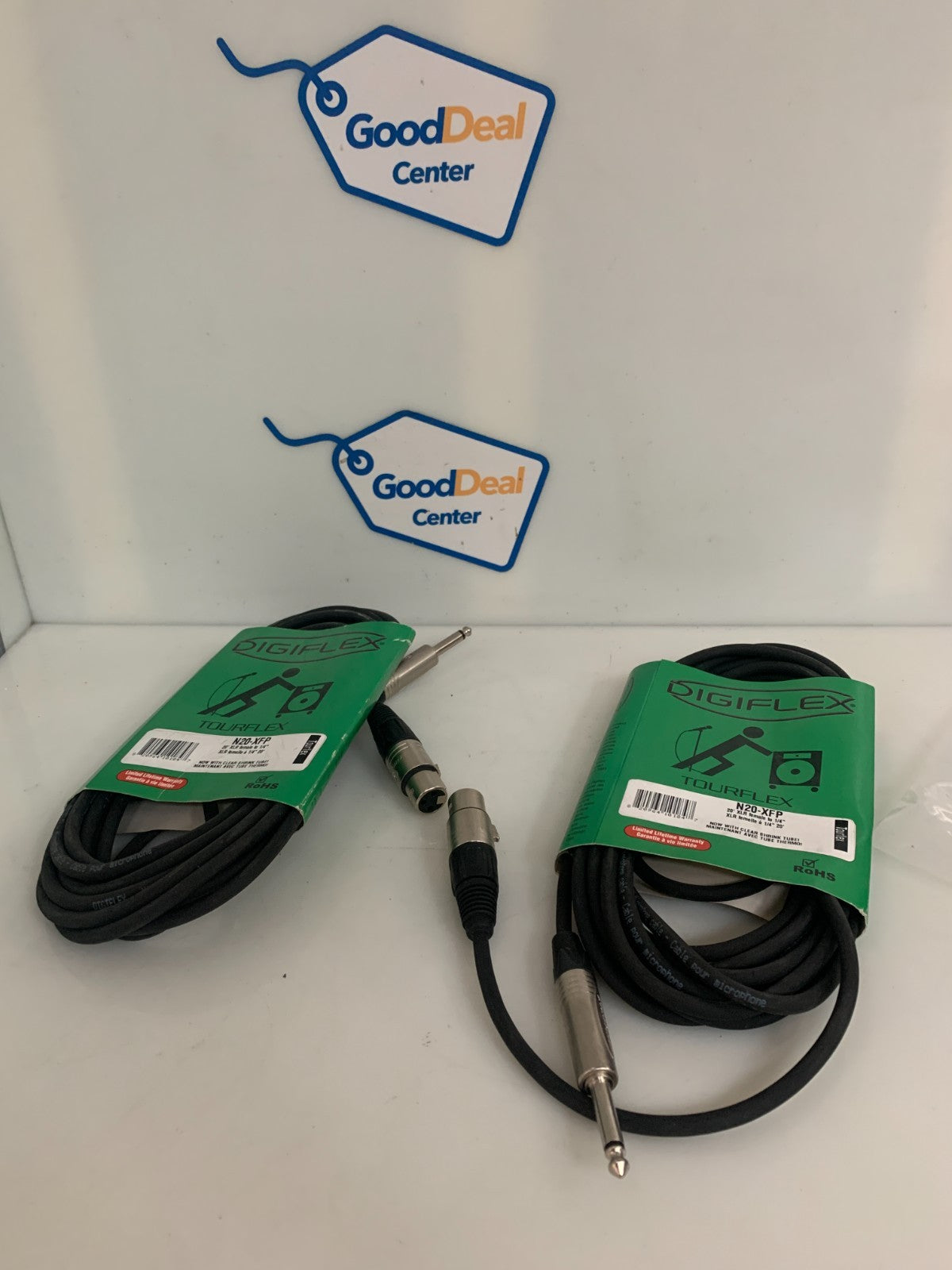 LOT OF 2 DIGIFLEX MICROPHONE CABLE 20' N20-XFP