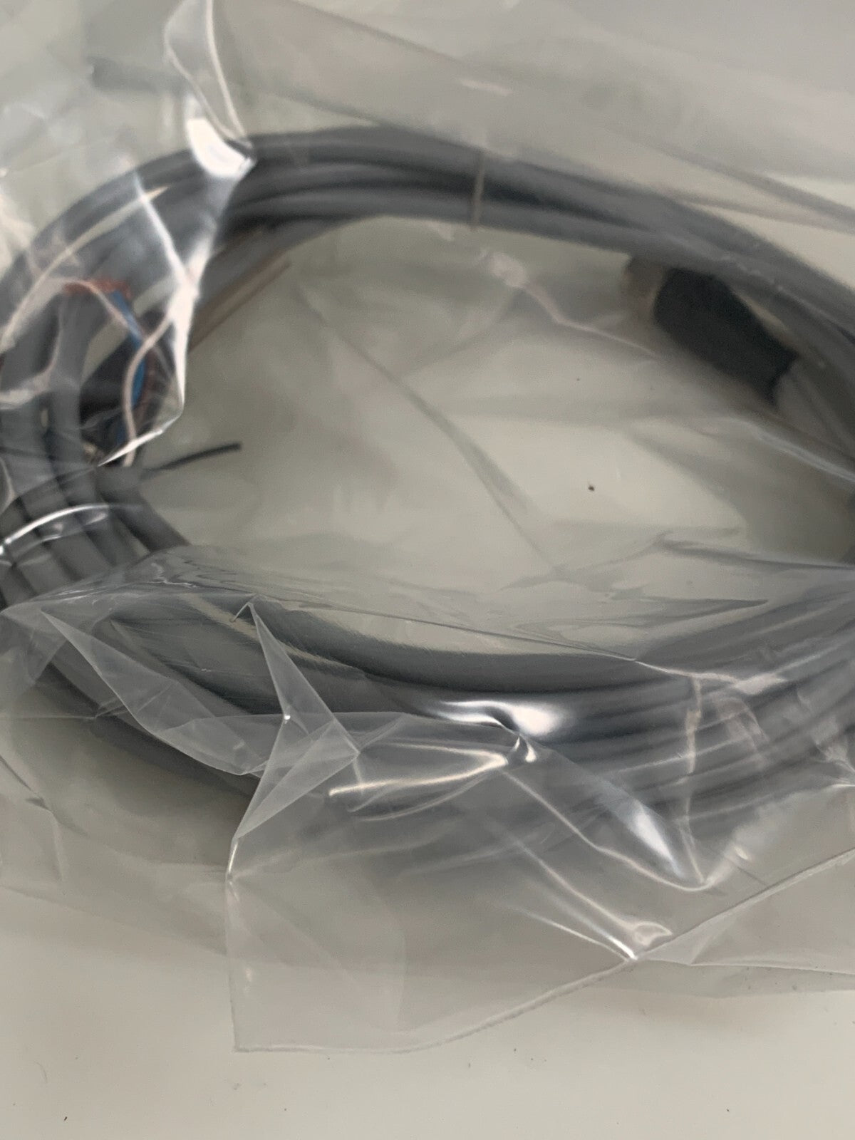 LOT OF 3 PEPPERL & FUCHS SENSOR CABLE CONNECTOR 035071 V1-G-2M-PVC