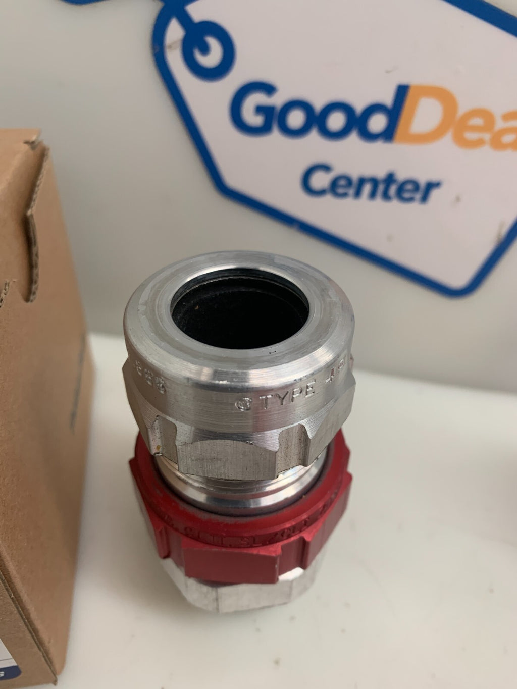 THOMAS & BETTS STX050-464 / STX050464 1/2" Star Teck XP (NEW IN BOX) 2 pieces