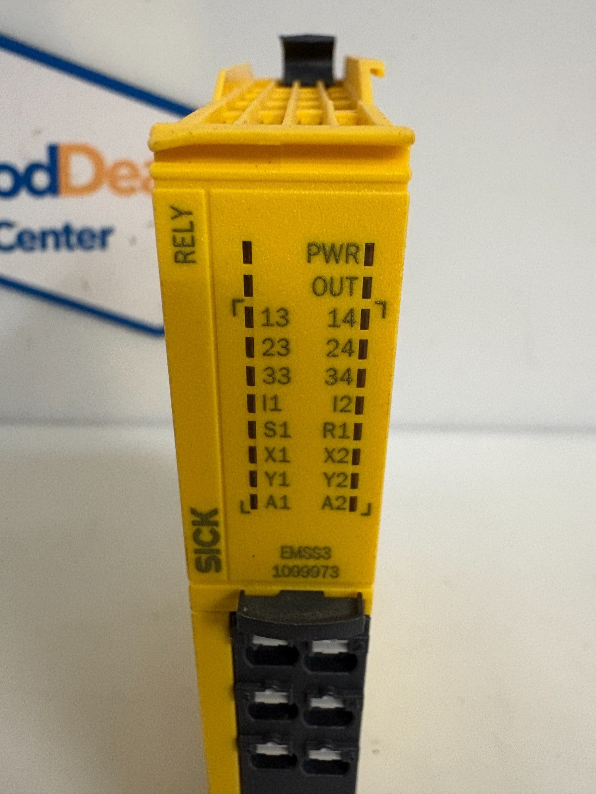 SICK SAFETY RELAY RLY3-EMSS300 1099973