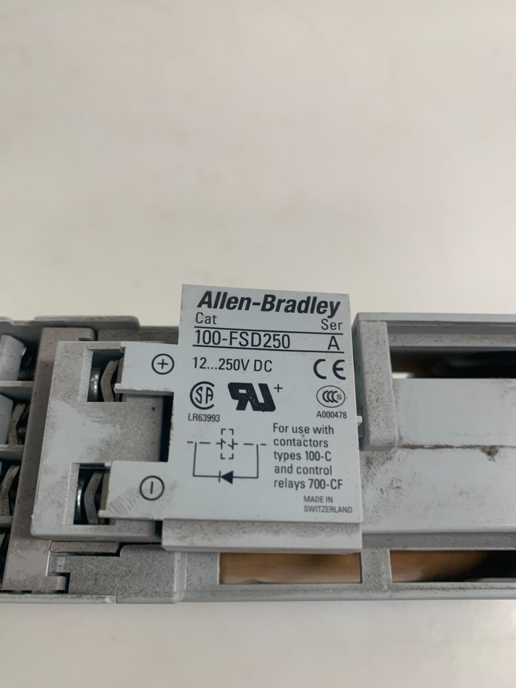 ALLEN BRADLEY SAFETY CONTACTOR 100S-C23ZJ422C 100-C23Z 400 C 100S-F C