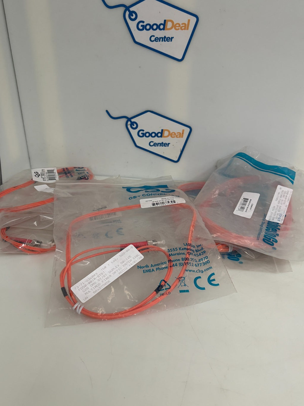 C2G MULTIMODE OPTIC FIBER CABLE MIX LOT 2X#37401 2M 1X#37430 1M 2X#37417 3M0