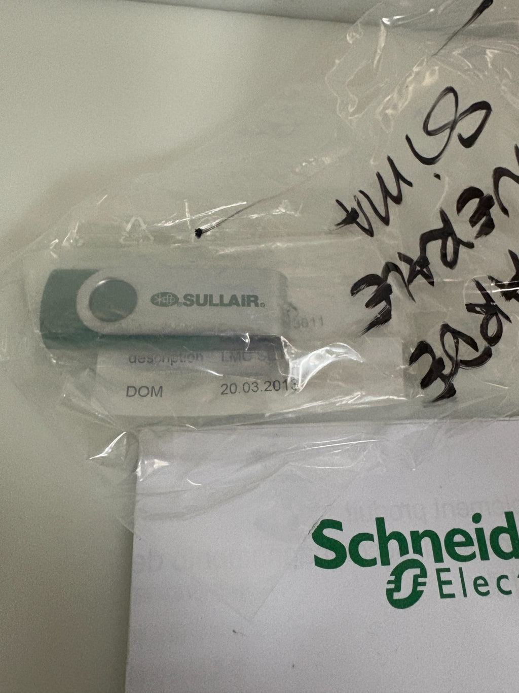 SCHNEIDER LEXIUM MOTION CONTROLLER LMC20