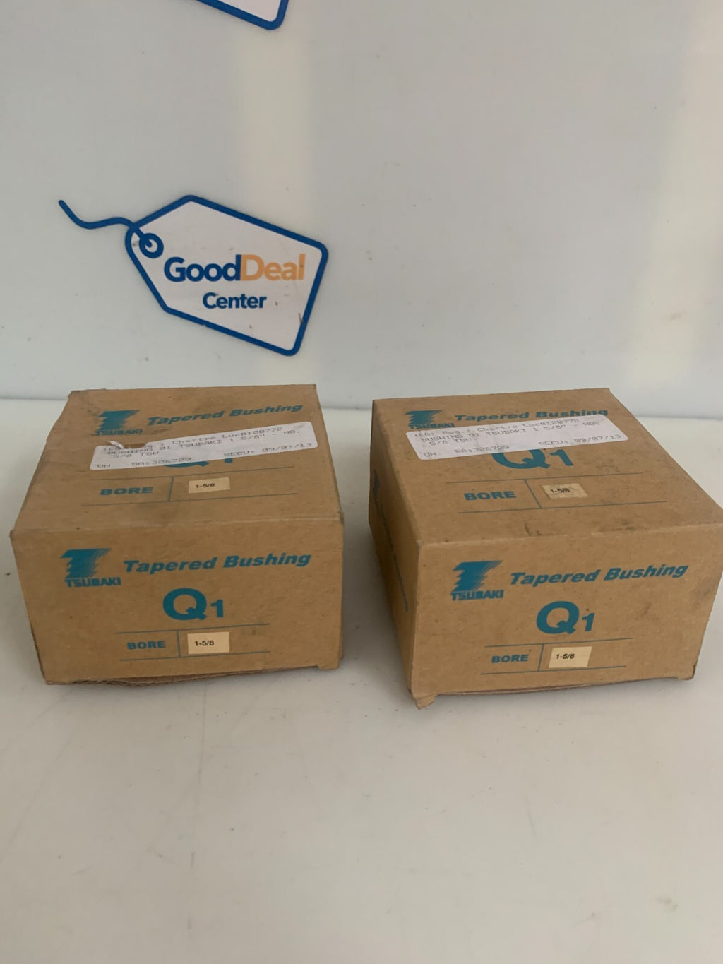 LOT OF 2  TSUBAKI Q1 TAPERED BUSHING 1 5/8 BORE0