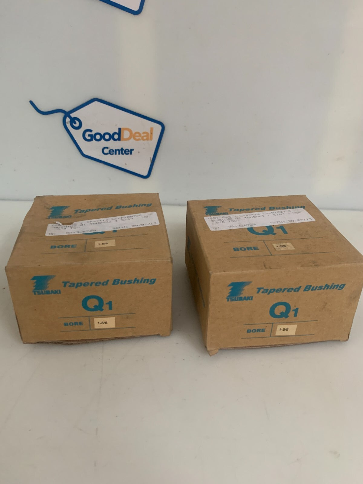 LOT OF 2  TSUBAKI Q1 TAPERED BUSHING 1 5/8 BORE0