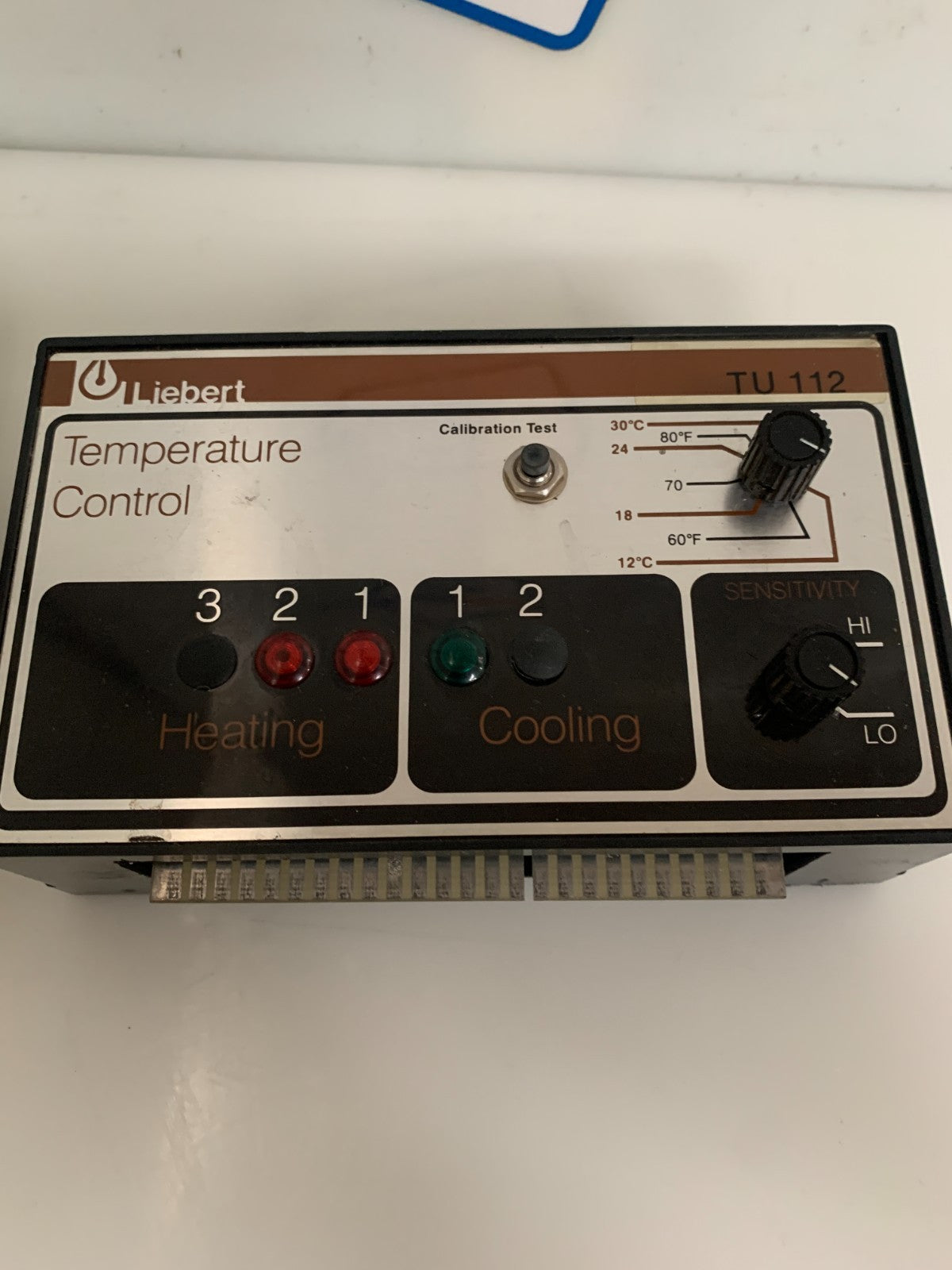 LIEBERT TEMPERATURE CONTROL T4 112