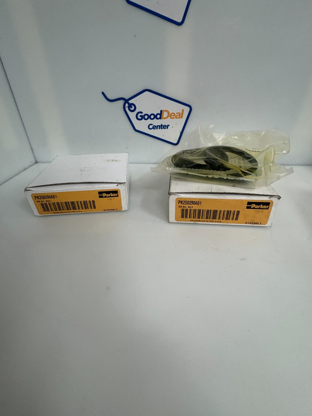 LOT OF 2 PARKER PISTON SEAL KIT PK2502MA01