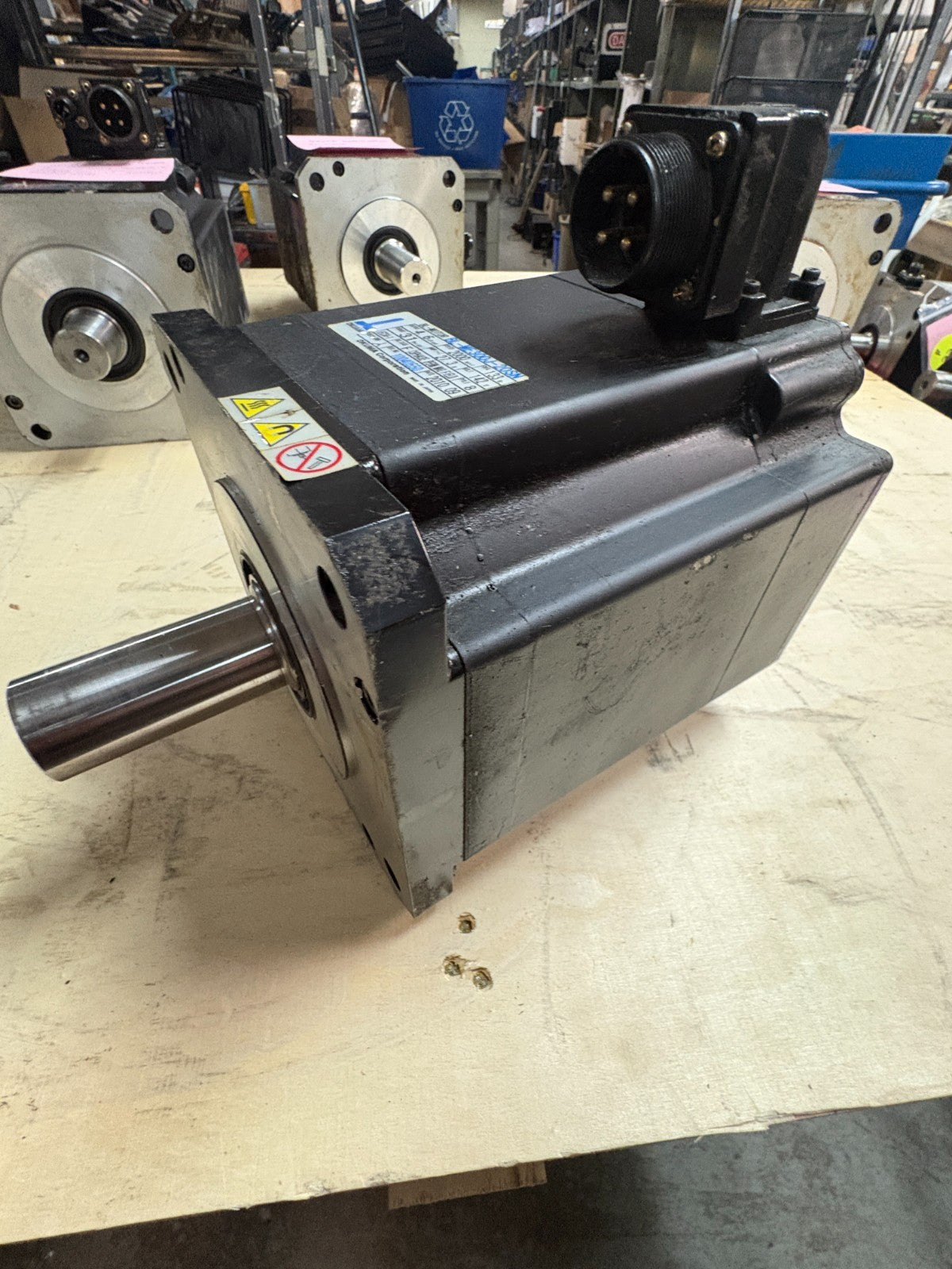 OKUMA SERVO MOTOR BL-MOTOR BL-ME300J-20SN