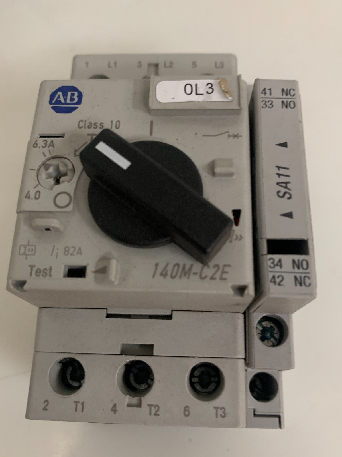 ALLEN BRADLEY MOTOR PROTECTOR CIRCUIT BREAKER 140M-C2E-B63  C1