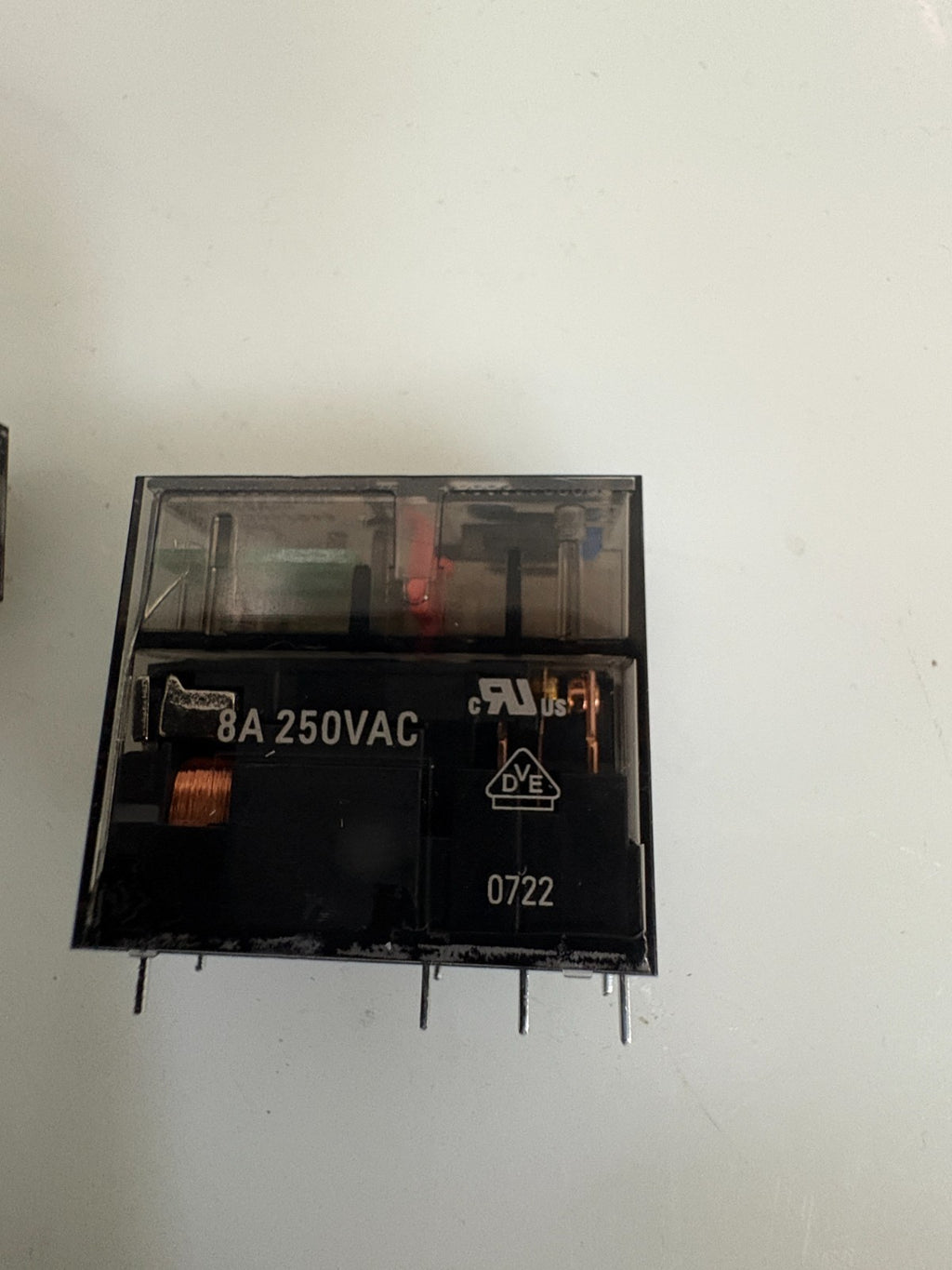 LOT OF 4 PHOENIX CONTACT POWER RELAY #298943